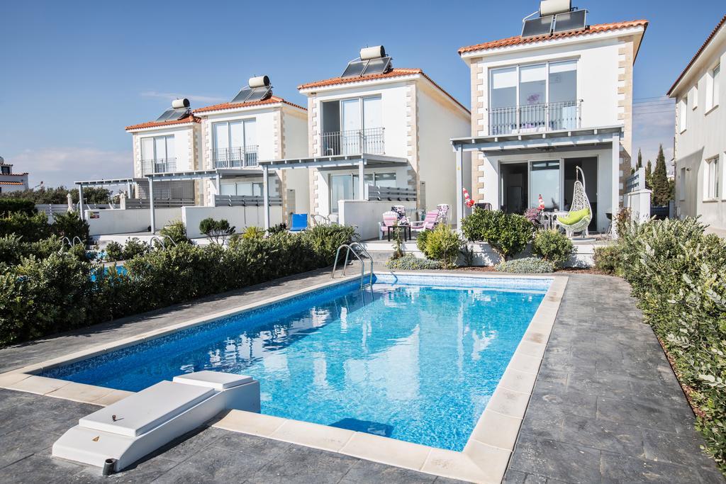 Gorgona Villas Ayia Napa Exterior photo